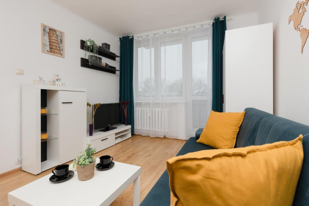 Warsaw Airport Studio Astronautow With Balcony By Renters Lejlighed Eksteriør billede